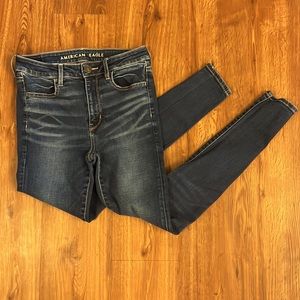 American Eagle Jeans - Size 6 - Super Stretch Jeggings